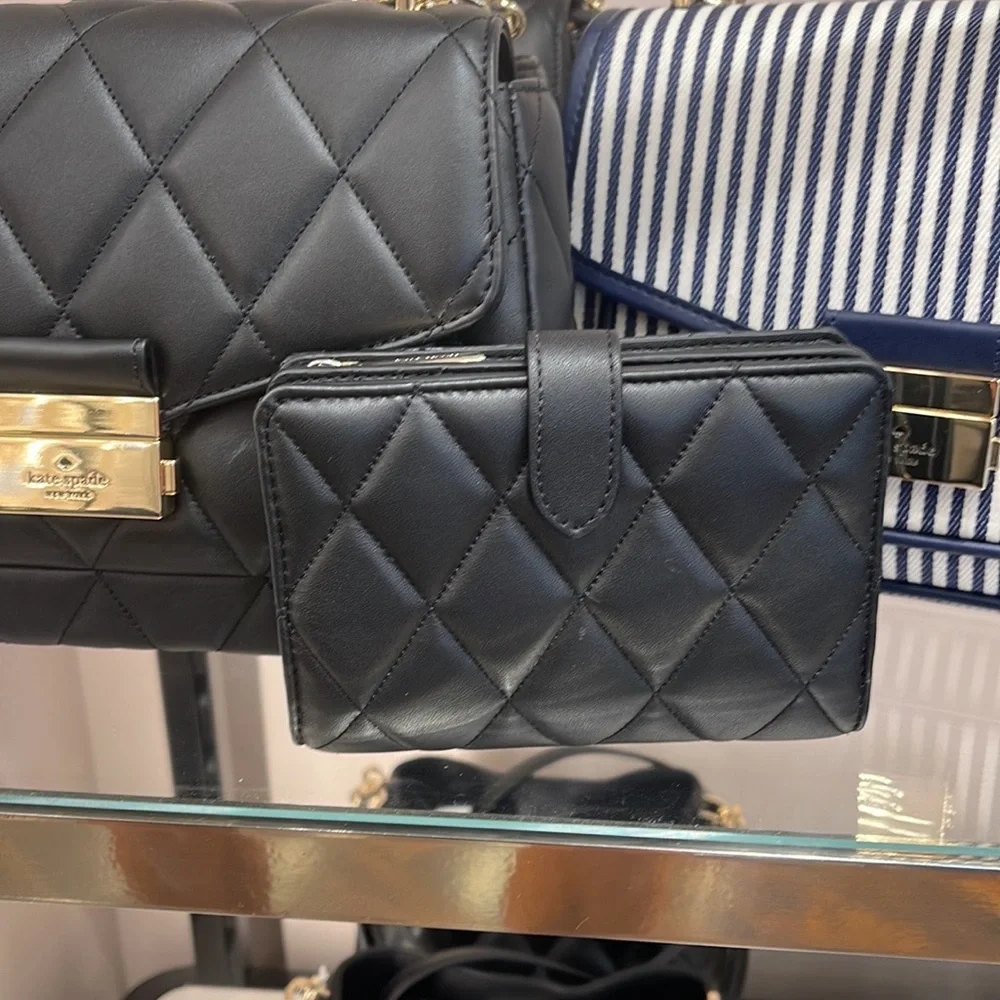 Kate Spade Carey Medium Compartment Bifold Wallet 
COLOR: Black
NWT - Picture 12 of 16
